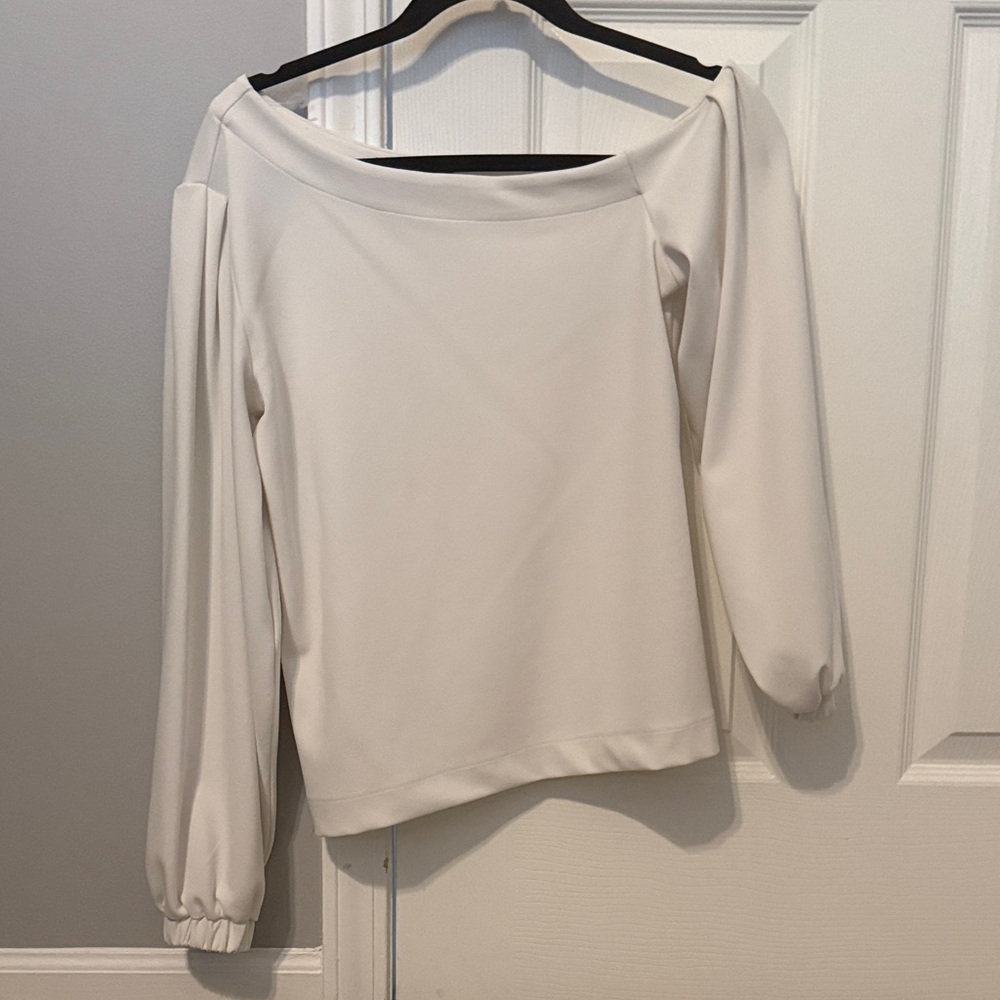 Banana Republic Classic White Top